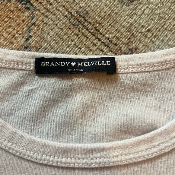baby pink brandy melville tee - Picture 1 of 2